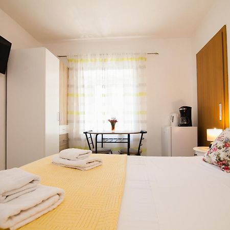 Old Town Accommodation Bol Zewnętrze zdjęcie