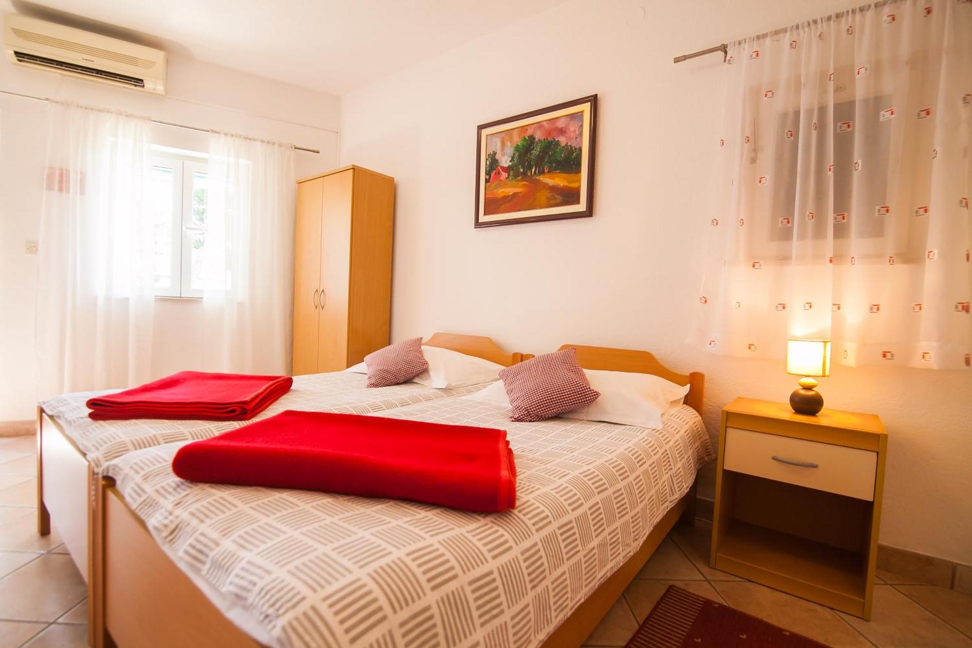 Old Town Accommodation Bol Zewnętrze zdjęcie